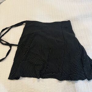 Brandy Melville wrap skirt